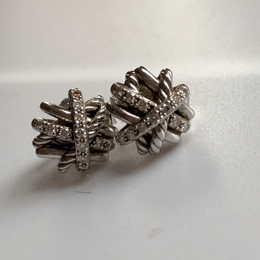 David Yurman Silver crossover earrings with diamonds